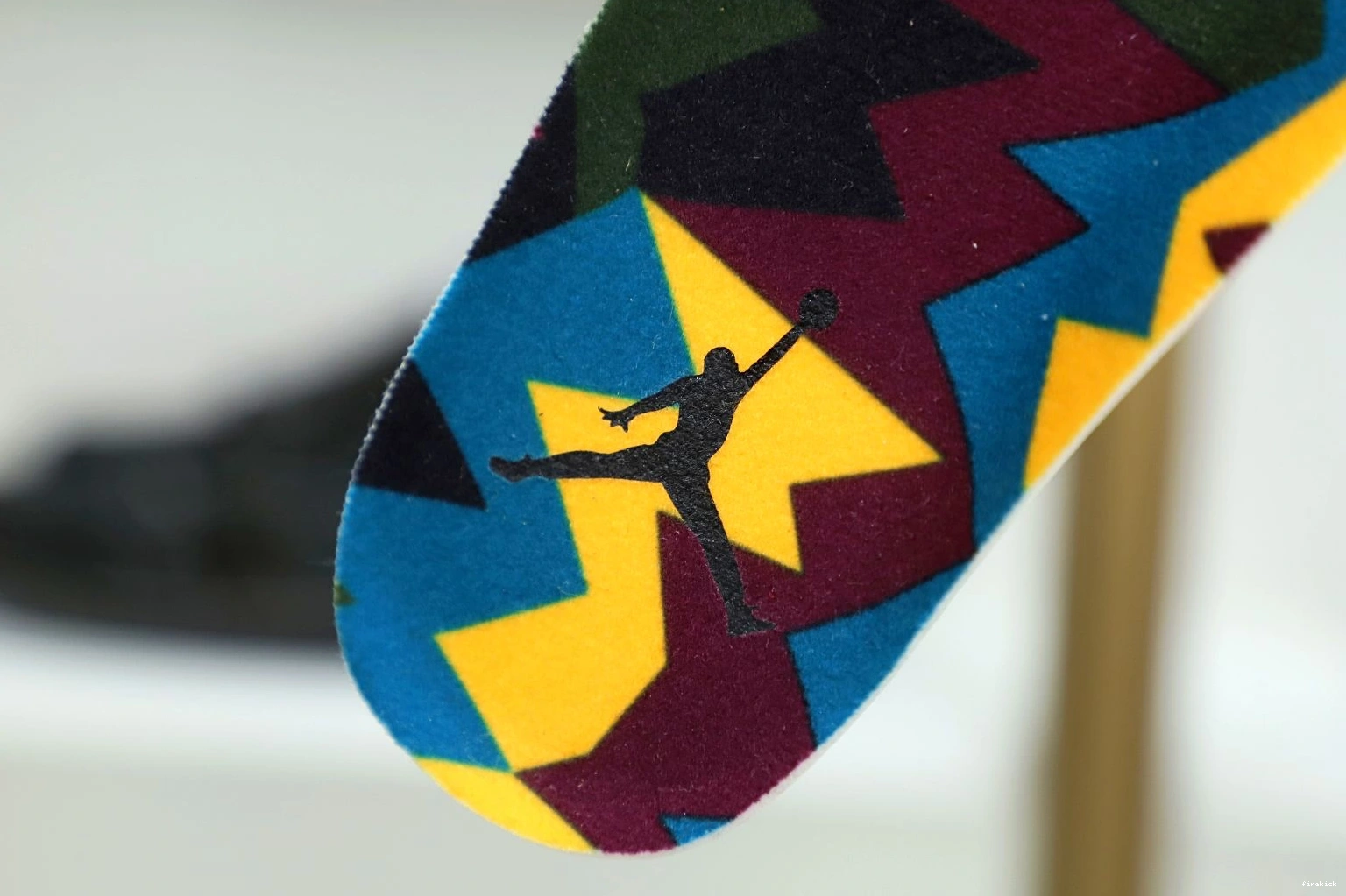 RETRO BORDEAUX 6 JORDAN AIR 0811